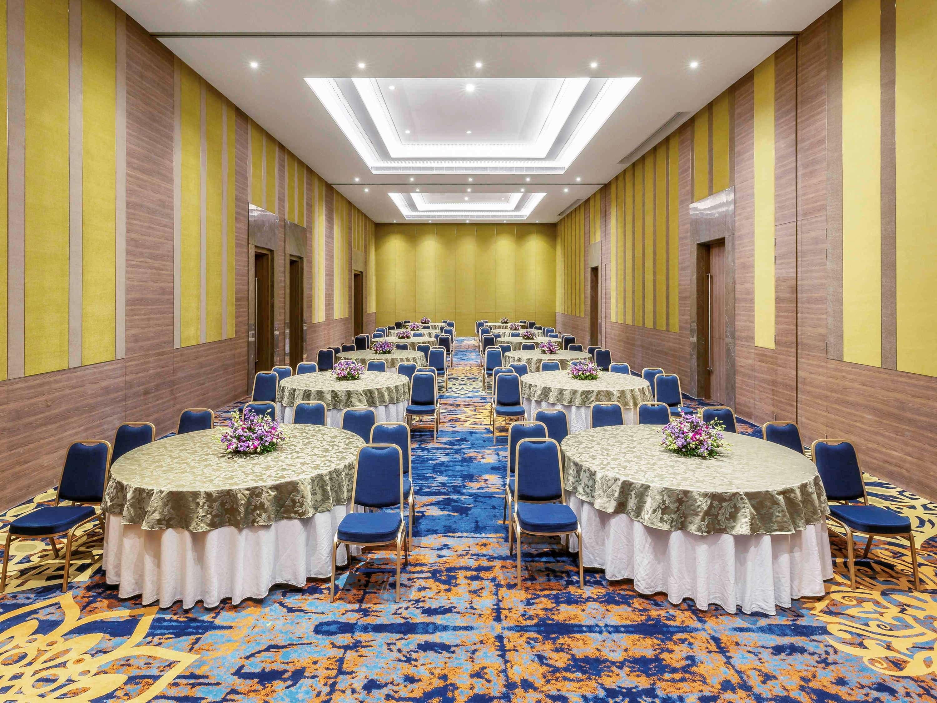 Grand Mercure Ahmedabad Gift - An Accor Brand 5*
