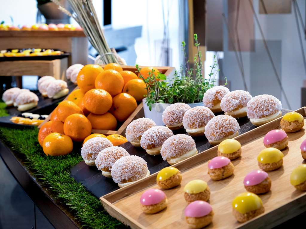 Grand Mercure Ahmedabad Gift - An Accor Brand Hotel Gandhinagar